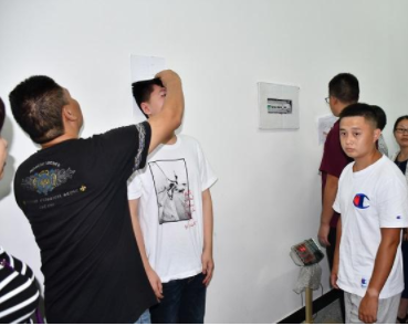 超声波草莓视频APP下载黄人体生长发育最常见的健康指标身高,你了解吗？